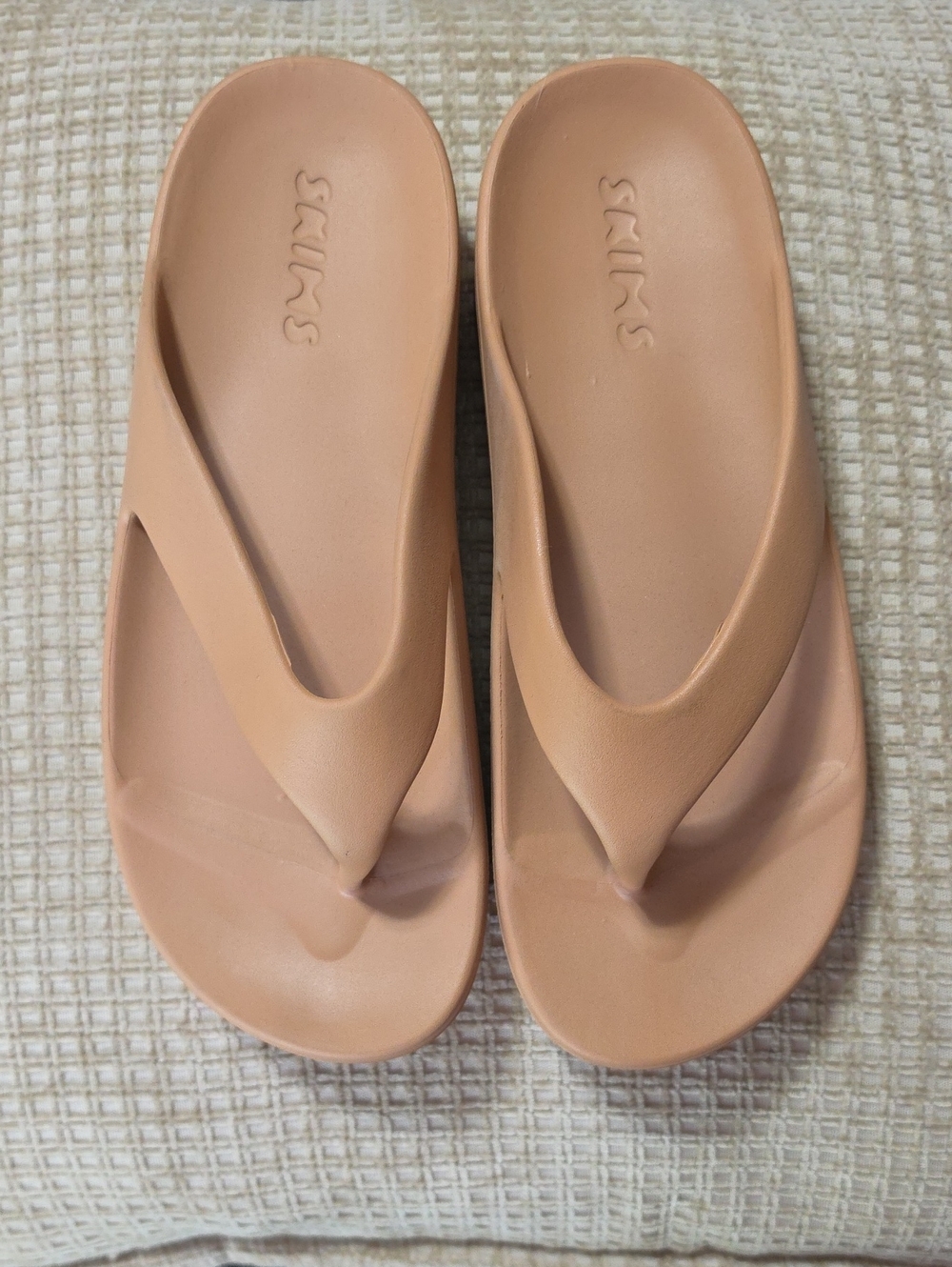 NWOT SKIMS Women’s Tan  Platform Sandals